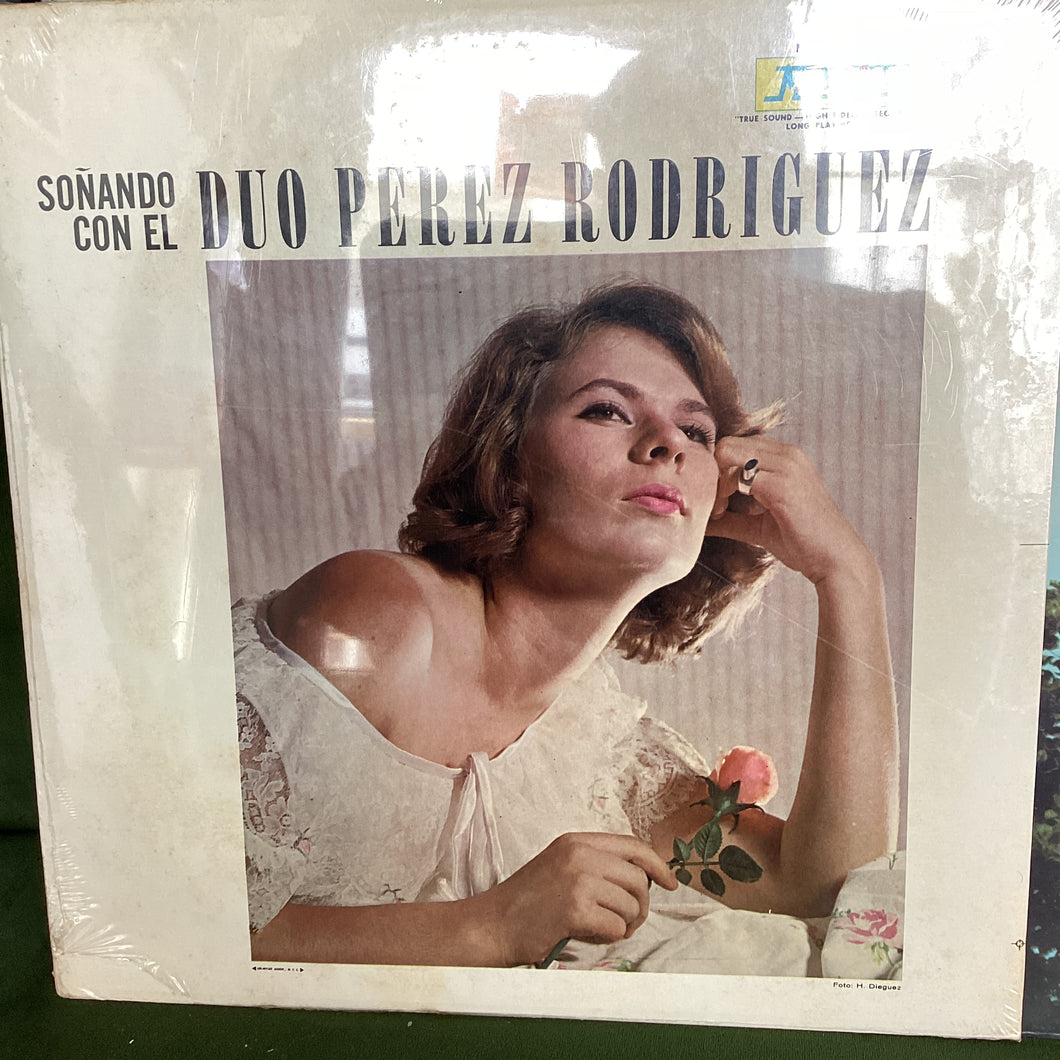 Duo Perez Rodriguez - Soñando Con El