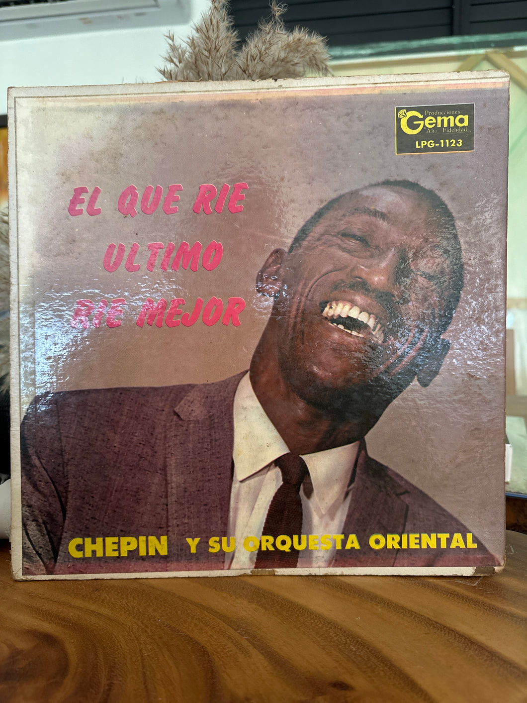 Chepin y su Orquesta Oriental - El que rie ultimo rie mejor