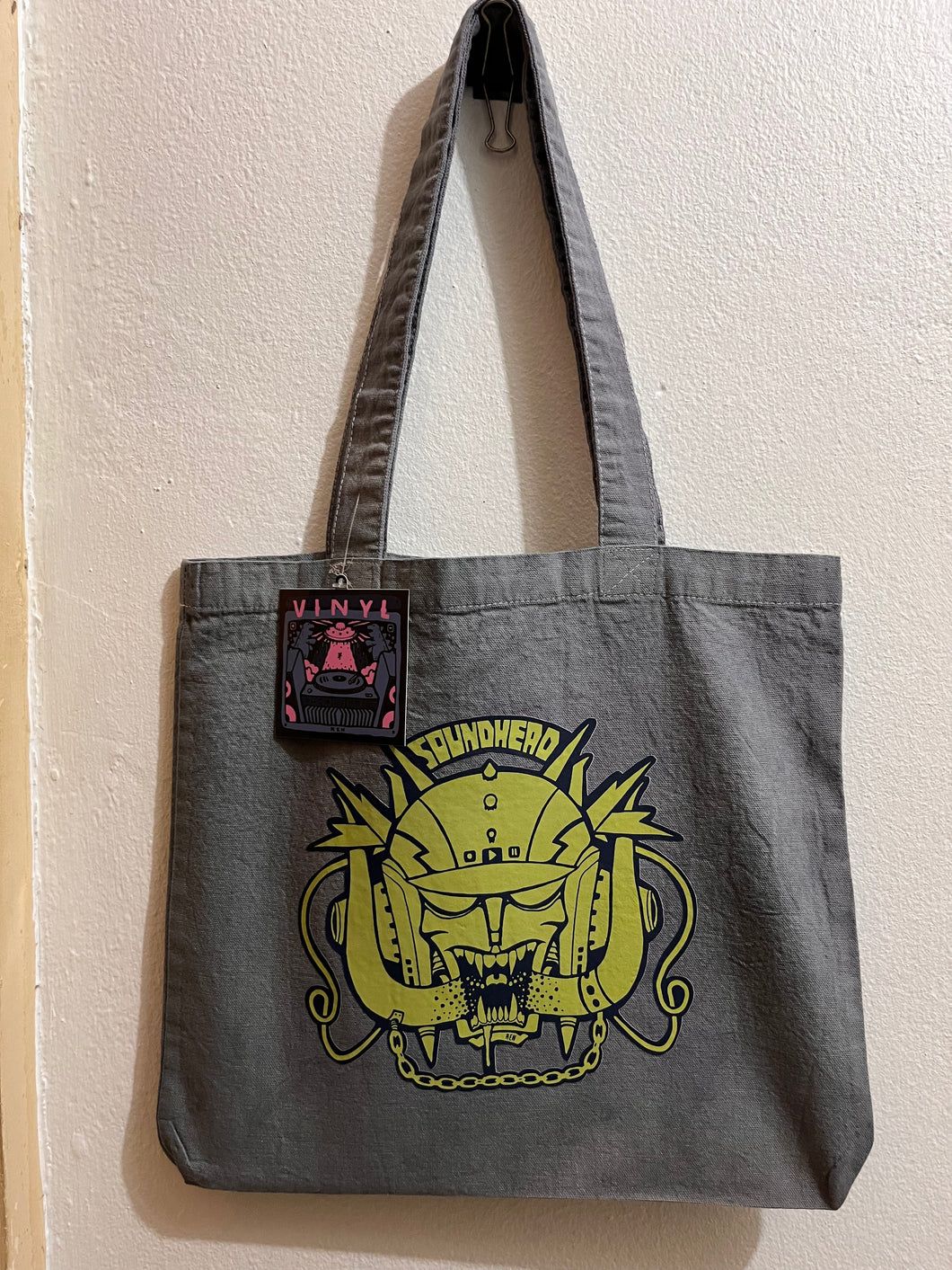 Arte por Gardy Perez - “De tierras lejanas” Collection (Tote)