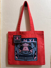 Arte por Gardy Perez - “De tierras lejanas” Collection (Tote & Artwork) # 6/16