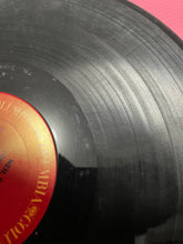 Neil Diamond - Love At The Greek: Recorded Live At The Greek Theatre