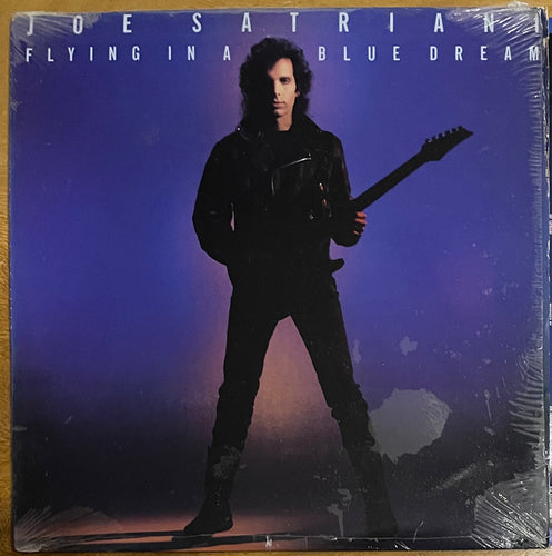 Joe Satriani - Flying In A Blue Dream